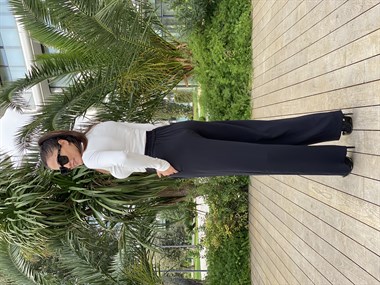 Beyaz Önü Dekolteli Fitilli Kaşkorse Kadın Bluz