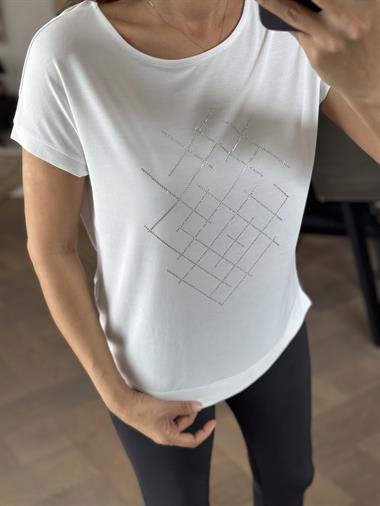 Beyaz Önü Taşlı Modal Kadın T-Shirt