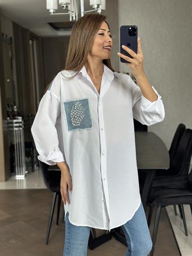 Beyaz Oversize Jean Detay Cebi İncili Kadın Gömlek