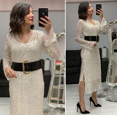 Beyaz Payetli Yırtmaçlı Kadın Elbise