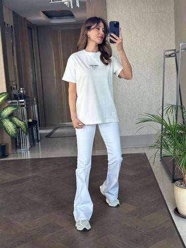 Beyaz Prd Üçgen Logolu Bisiklet Yaka Kadın T-Shirt