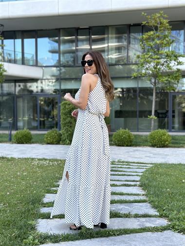 Beyaz Puantiyeli Yüzücü Yaka Maksi Boy Yırtmaçlı Kadın Elbise