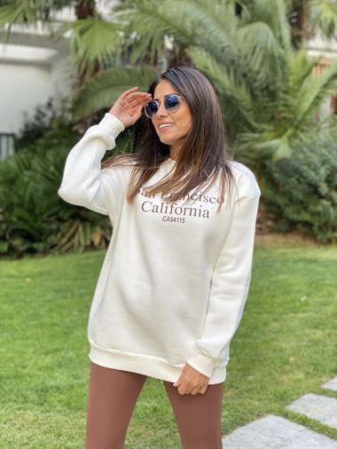 Beyaz San Bisiklet Yaka Kadın Sweatshirt