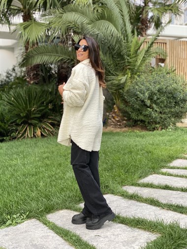 Beyaz Teddy Kuzu Kıvırcık Kadın Gömlek