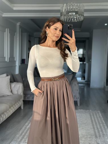 Beyaz Transparan Geniş Yakalı Uzun Kol Kadın Bluz