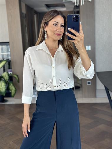 Beyaz Uzun Kol Eteği Fisto Detay Kadın Gömlek