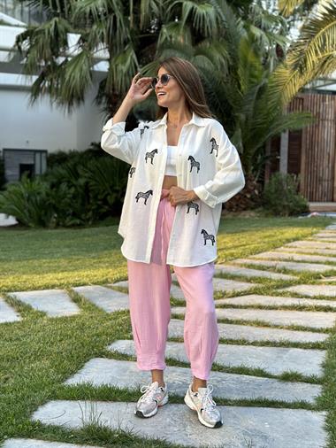 Beyaz Zebra Nakışlı Keten Aerobin Kadın Gömlek