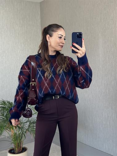 Bordo Lacivert Bisiklet Yaka Baklava Desen Kadın Yumoş Kazak