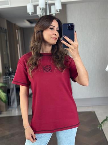 Bordo Kare Nakış Detay Bisiklet Yaka Kadın T-Shirt