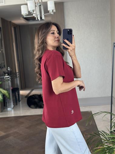 Bordo Önü Ayıcık RL Model Bisiklet Yaka Kadın T-Shirt
