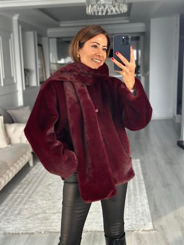 Bordo Önü Düğmeli Atkılı Kadın Kürk Mont