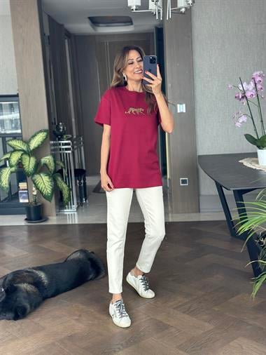 Bordo Önü Kaplan Nakışlı Bisiklet Yaka  Kadın T-Shirt