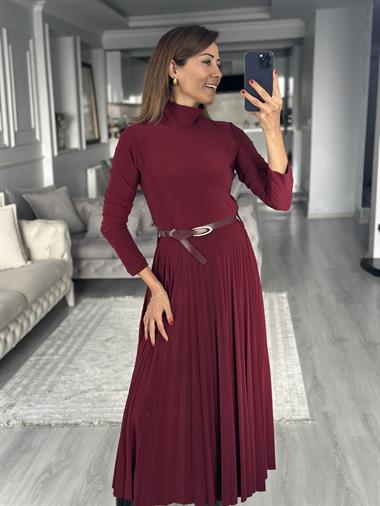 Bordo Yarım Balıkçı Kemerli Piliseli Midi Boy Kadın Elbise
