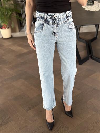 Buz Mavi Kemer Altı  Dikiş Detay Mom Fit Kadın Jean Pantolon