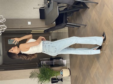 Buz Mavi  Paçaları Yırtmaçlı Straight Likralı Jean