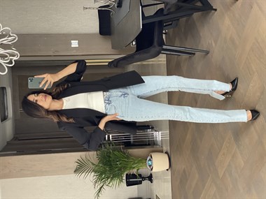 Buz Mavi  Paçaları Yırtmaçlı Straight Likralı Jean