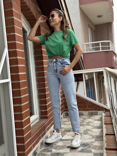 Buz Mavi Premium Mom Kadın Jean