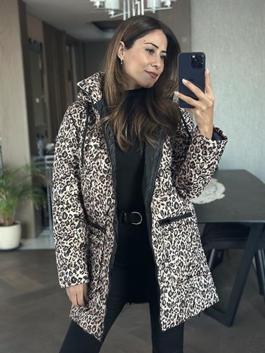 Camel Kapitone Leopar Desen Kapüşonlu Cebi Fermuar Detay Kadın Mont
