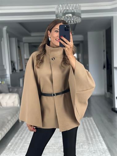 Camel Tek Düğmeli Dik Yaka Kemerli Kadın Kaşe Panço