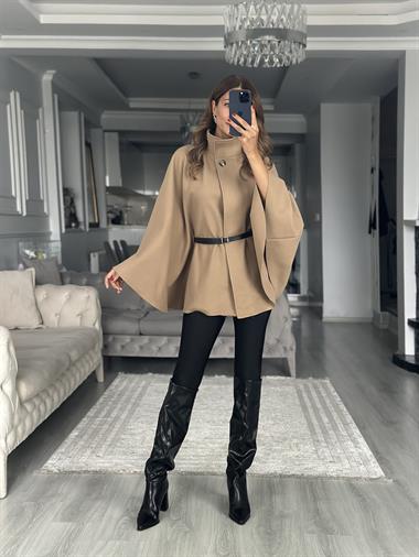 Camel Tek Düğmeli Dik Yaka Kemerli Kadın Kaşe Panço