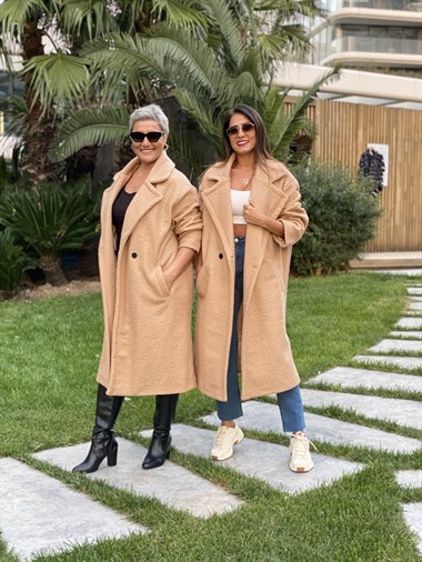 Camel Uzun Buklet Kadın Kaban