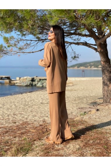 Camel V Yaka Triko Takım