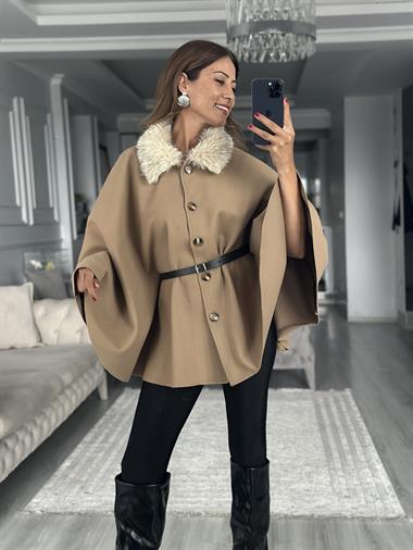 Camel Yakası Kürklü Kemerli Kadın Kaşe Panço