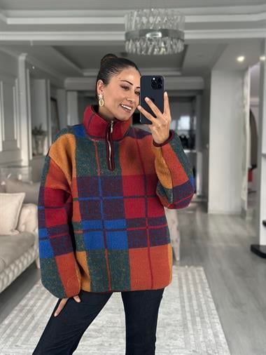Çok Renkli Yarım Fermuarlı Kadın Sweatshirt