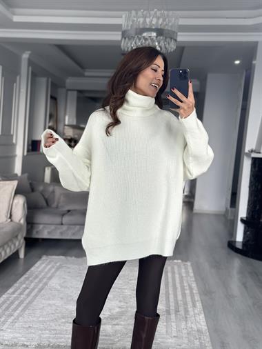 Ekru Balıkçı Yaka Geniş Kadın Triko Kazak