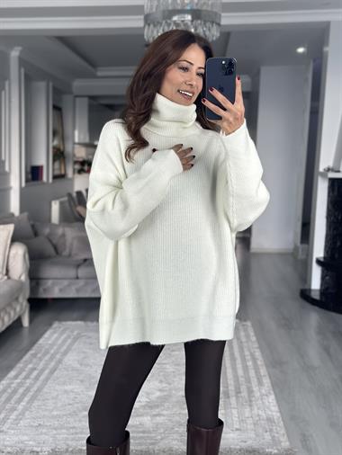 Ekru Balıkçı Yaka Geniş Kadın Triko Kazak