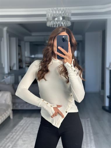 Ekru Beli Ve Kolu Çıtçıt Detay Uzun Kol Kadın Bluz