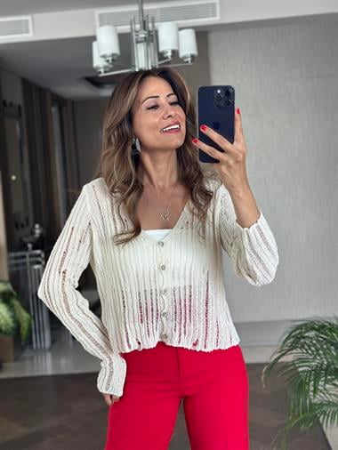 Ekru Dekolteli Düğmeli Triko Kadın Hırka 