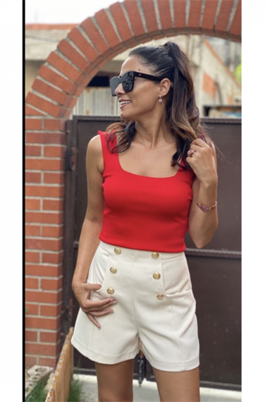Ekru Düğme Detay Şort