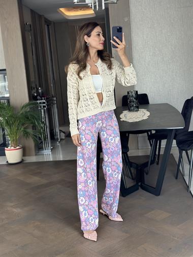 Ekru Düğmeli Ajurlu Simli Kadın Triko Hırka