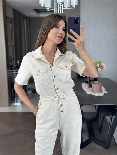 Ekru Gabardin  Kısa Kol Önü Düğmeli Kadın Tulum