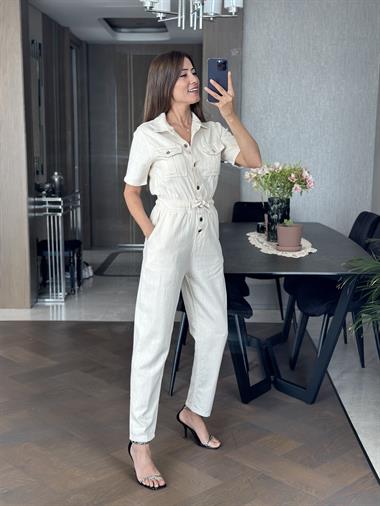 Ekru Gabardin  Kısa Kol Önü Düğmeli Kadın Tulum