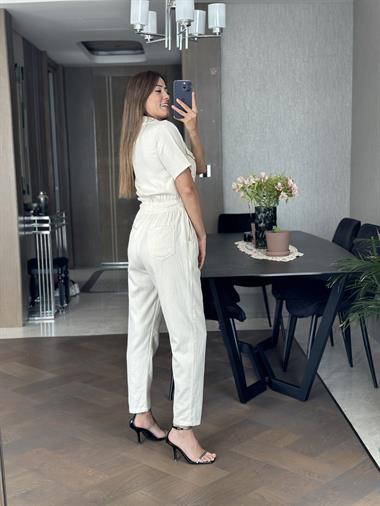 Ekru Gabardin  Kısa Kol Önü Düğmeli Kadın Tulum