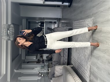 Ekru Kemerli Straight Cut Kadın Jean Pantolon