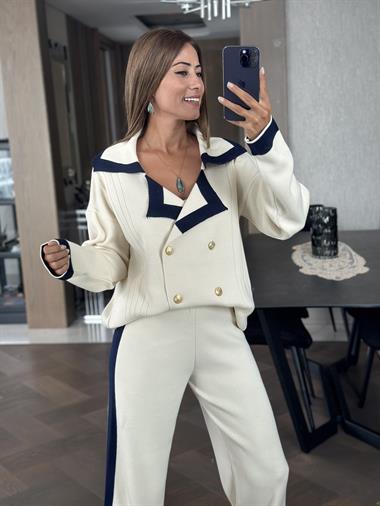 Ekru Lacivert Kruvaze Yaka Gold Düğmeli Triko Kadın İkili Takım