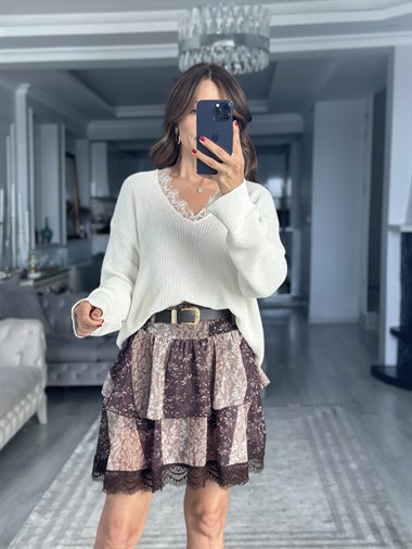 Ekru Lora V Yaka Dantel Detay Kadın Kazak