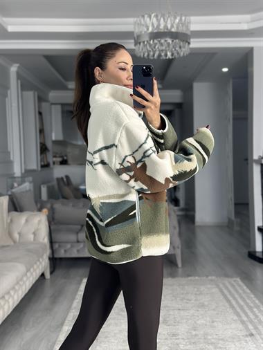 Ekru Orman Ve Geyik Desenli Yarım Fermuarlı Peluş Kadın Sweatshirt
