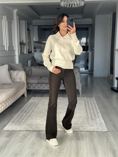 Ekru Polo Yaka Yünlü Düğmeli Kadın Triko Kazak