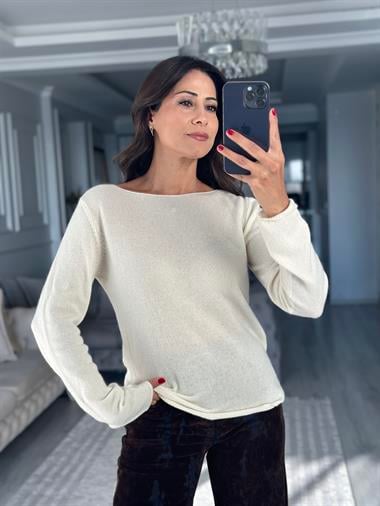 Ekru Premium Kaşmir Kayık Yaka Kadın Kazak
