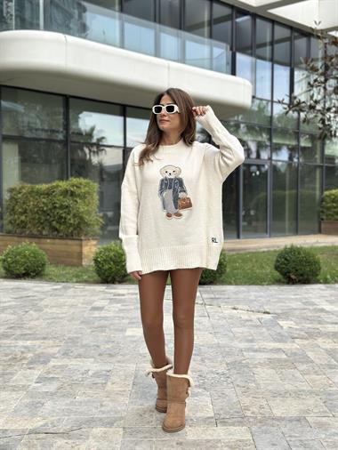 Ekru RL Model Bisiklet Yaka Önü Ayıcık Nakışlı Kadın Triko Kazak