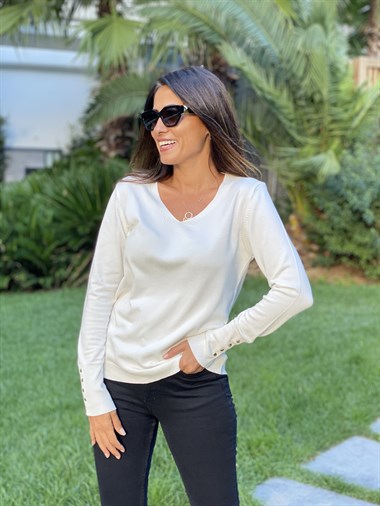 Ekru V Yaka Kol Düğme Detay Merserize Kadın Bluz