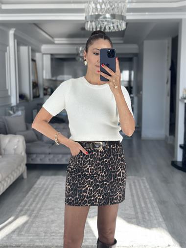 Ekru Yumuşak Dokulu Kısa Kol Triko Kadın Kazak