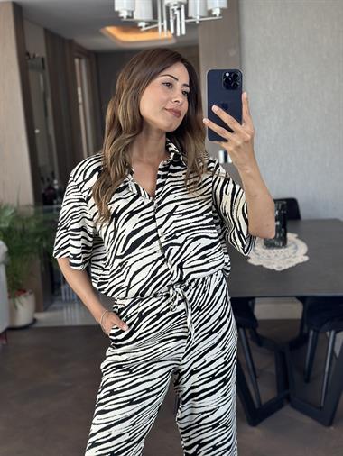 Ekru Zebra Desenli Kısa Kol Gömlek Pantolon Kadın Alt Üst Takım