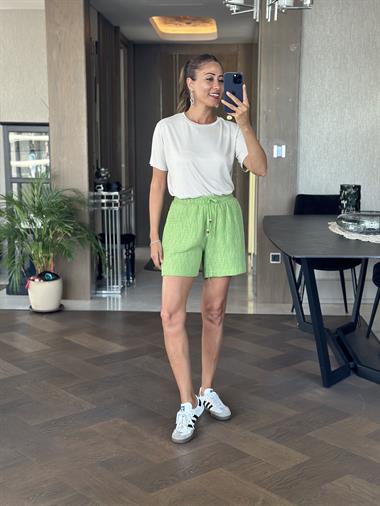 Fıstık Yeşili Bağcığı Boncuklu Cepli Müslin Kumaş Kadın Şort