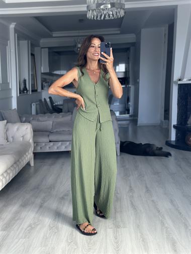 Fıstık Yeşili Gofre Yelek Pantolon Kadın Alt Üst Takım