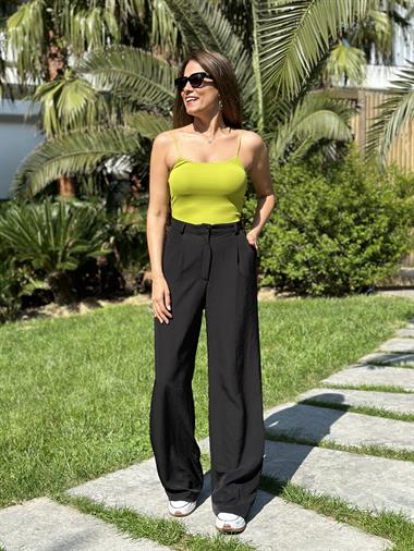 Fıstık Yeşili Lastik Askılı Kadın Atlet